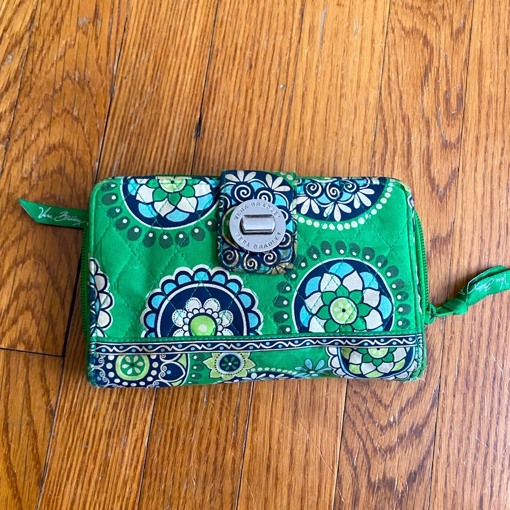 Vera Bradley- gently used large green/blue floral wallet vintage retired pattern